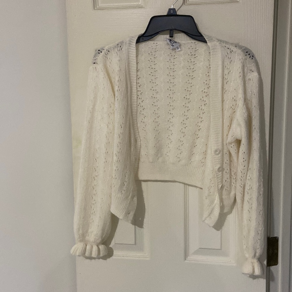 coquette cardigan 🩷